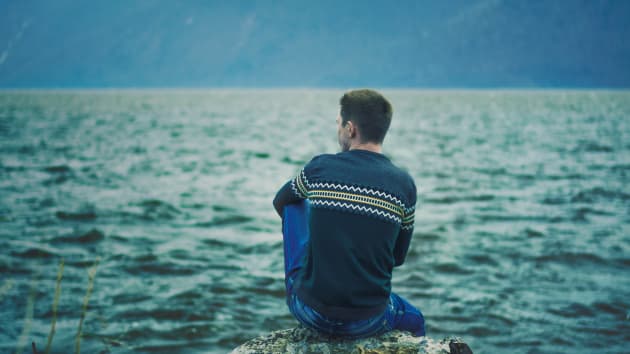 The surprising benefits of journaling for 15 minutes a day—and 7 prompts to get you started